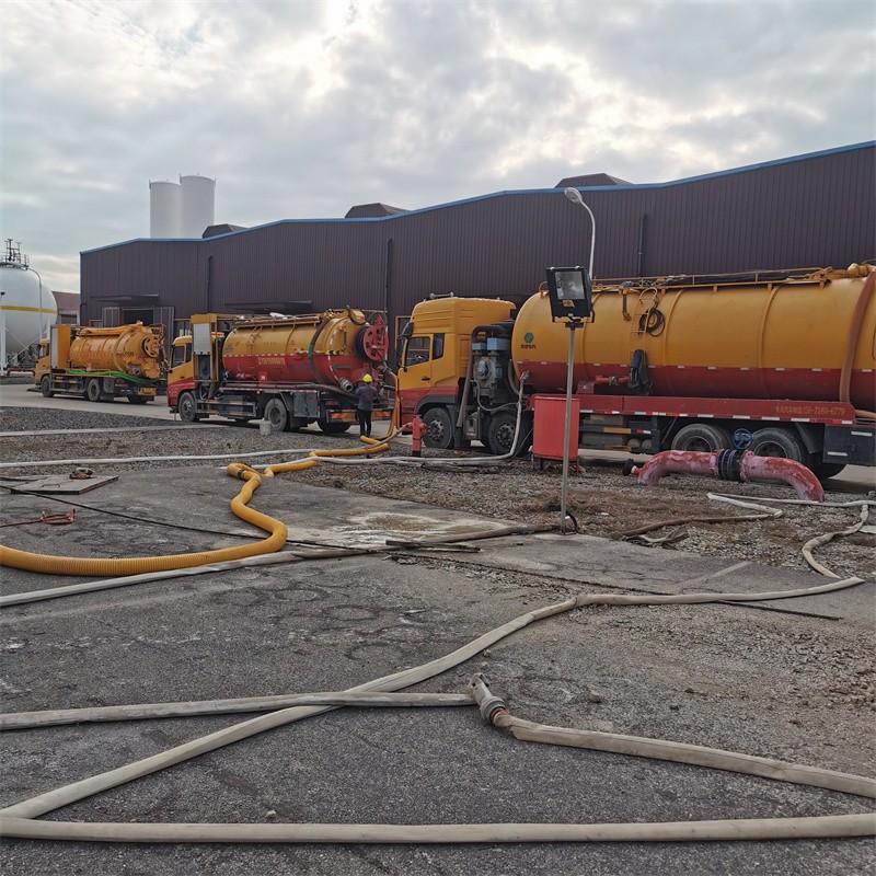 郯城污水池清理